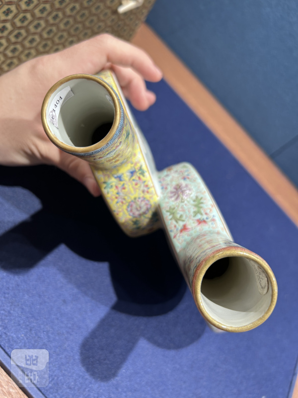民国 粉彩山水花鸟双联瓶 - 图10